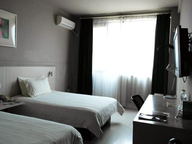 Jingjiang Inn Jurong Renmin Road Zhenjiang  Exterior photo